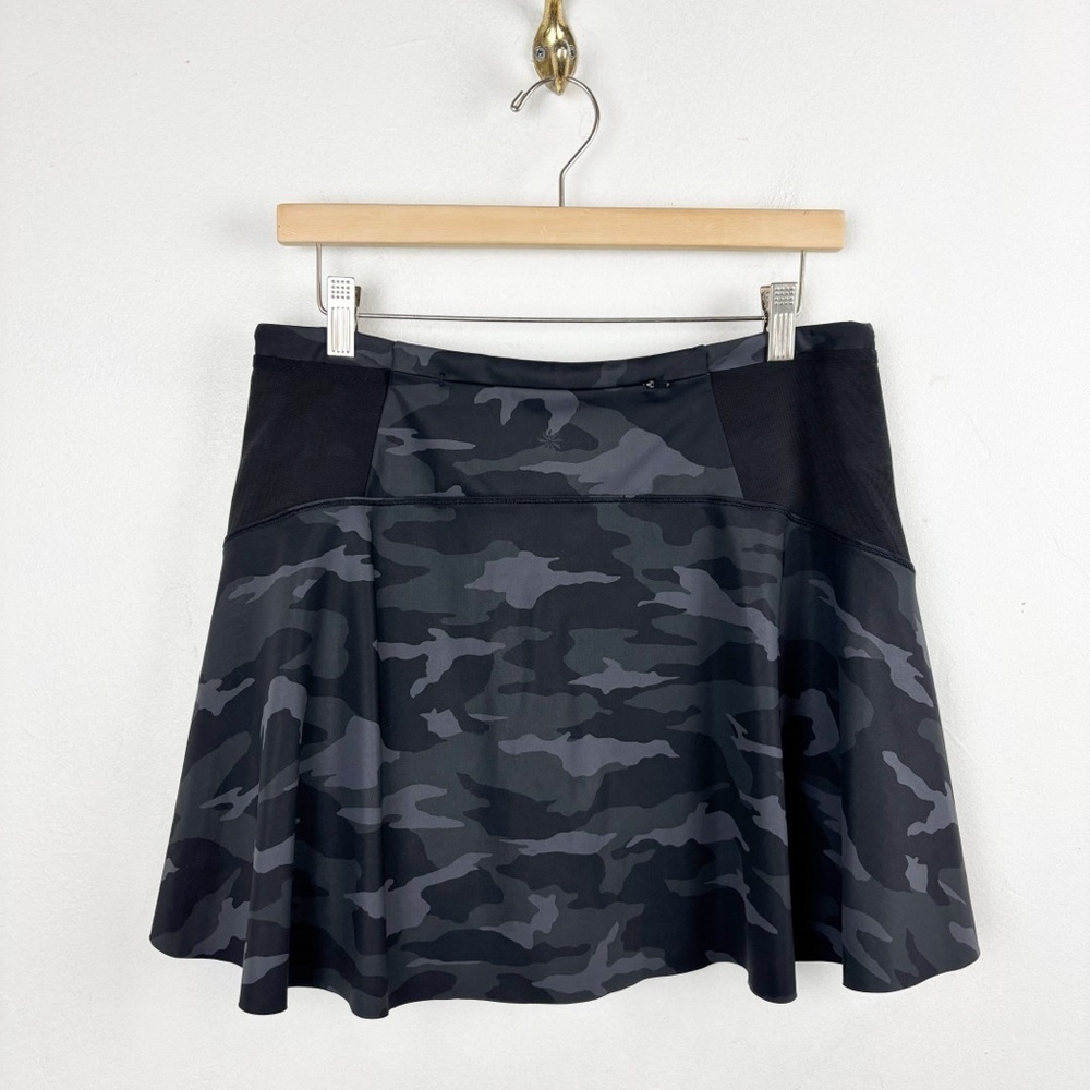 Athleta Black Camo Match Point Tennis Skort Sz M - Picture 6 of 12